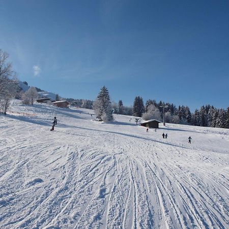 Chalet On The Ski Slope In St Johann In Tyrol Apfeldorf Exterior foto