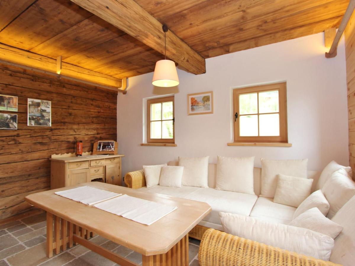 Chalet On The Ski Slope In St Johann In Tyrol Apfeldorf Exterior foto