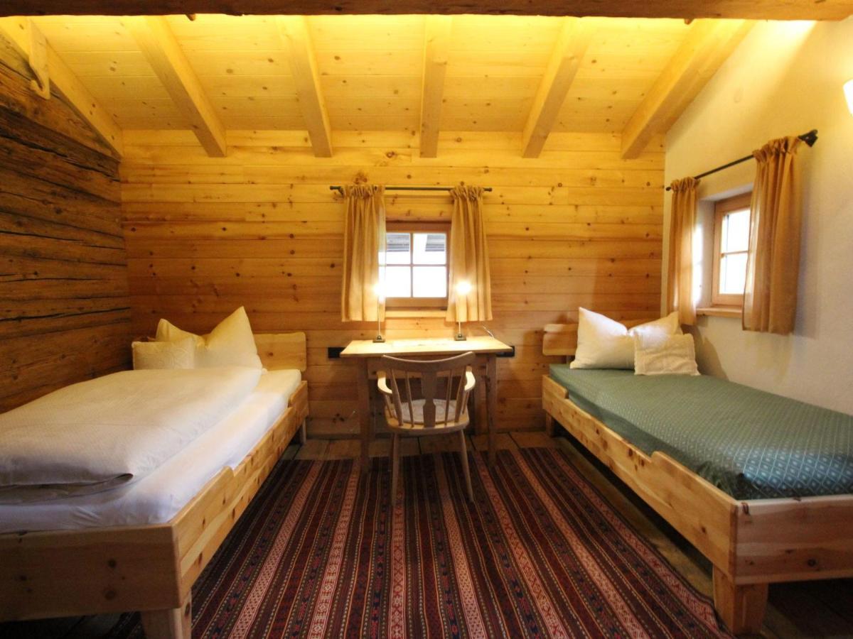 Chalet On The Ski Slope In St Johann In Tyrol Apfeldorf Exterior foto