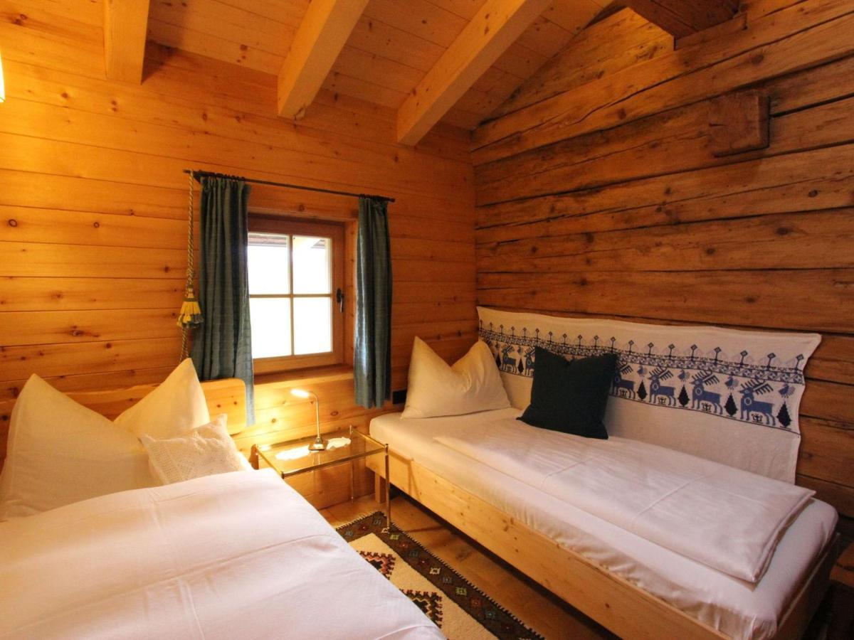 Chalet On The Ski Slope In St Johann In Tyrol Apfeldorf Exterior foto